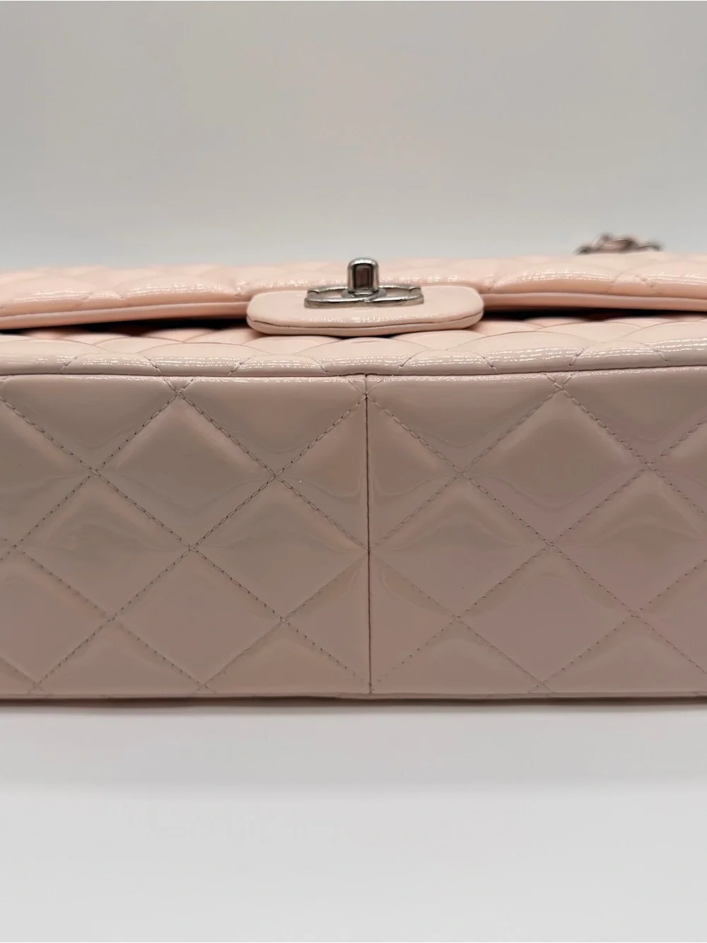 CHANEL Classic Double Flap Patent in Pink